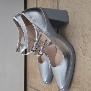 Prada 2015 Silver Metallic Leather Mary Jane Rubber Trim Block Heels Size 37.5